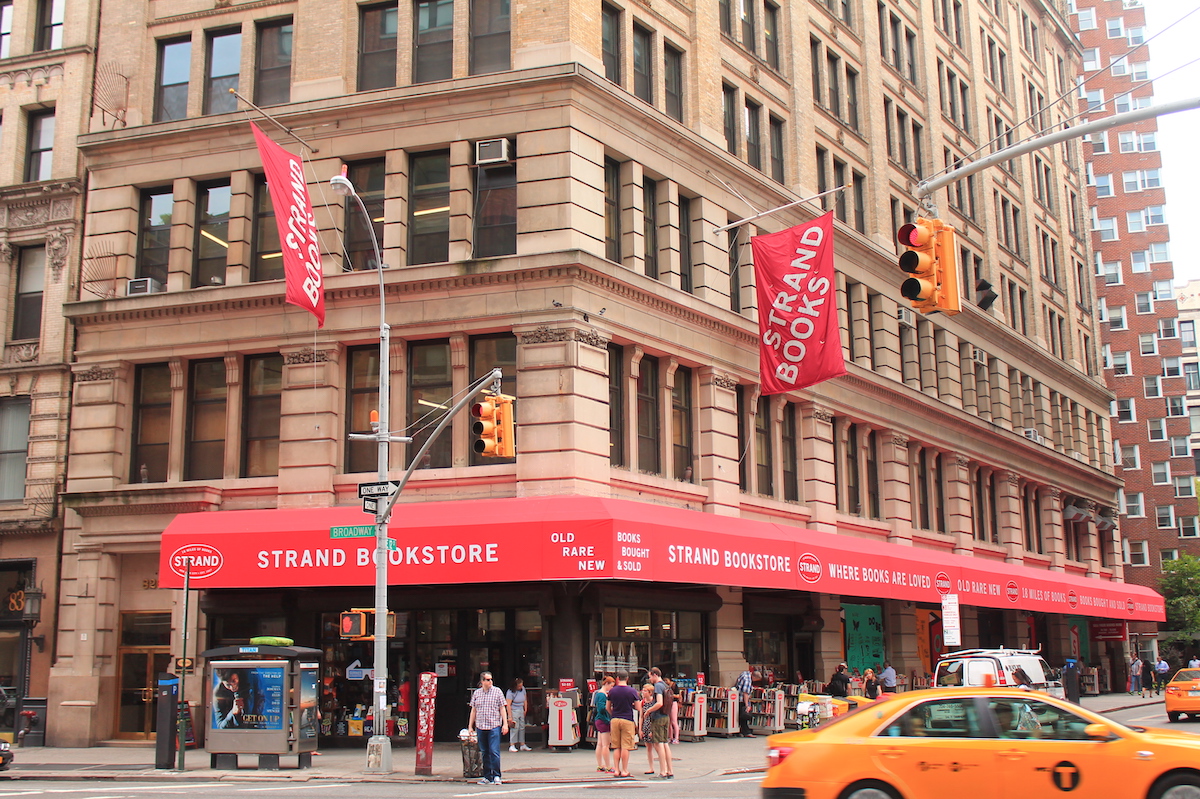 Pop-Up Strand Bookstore Open 7 Days a Week in Times Square - Times
